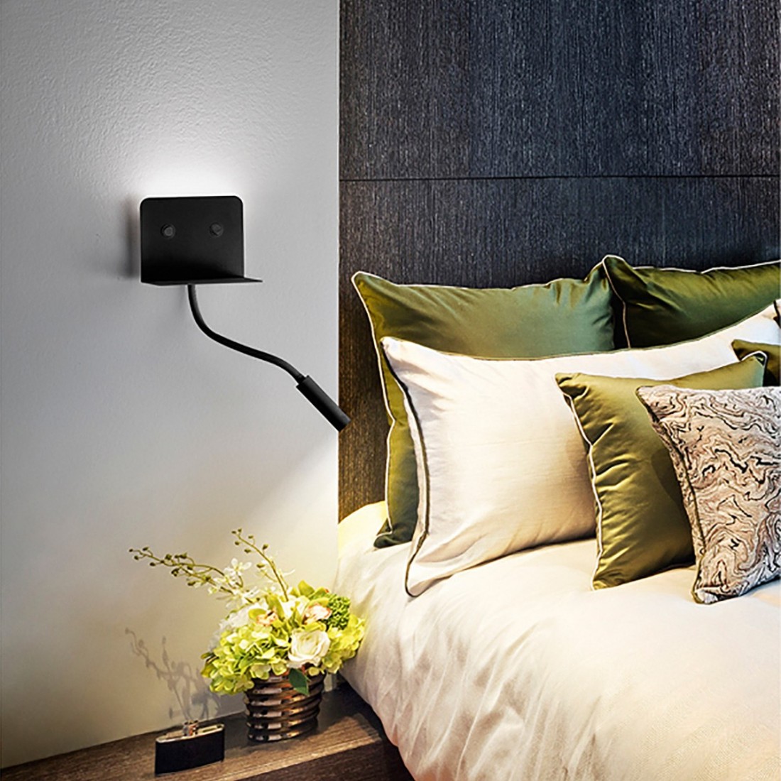 Fabas Luce Applique da parete a LED per camera da letto con braccio lungo  orientabile Vietri - 8W - 3000k Luce Calda