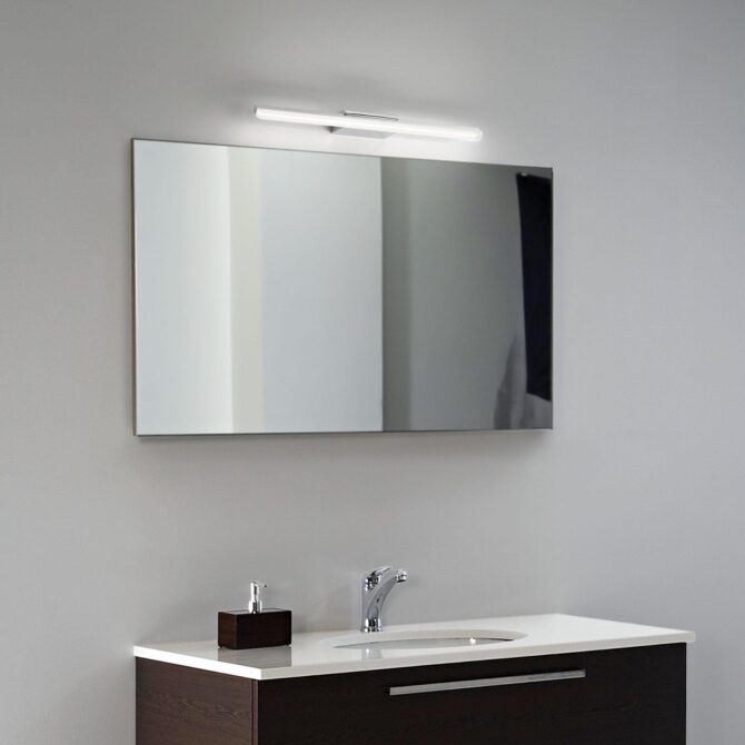 IDEAL LUX Applique RIFLESSO con finitura bianco  3000 K- L. 82 cm